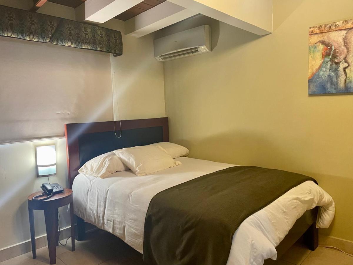 Sofia's B&B Hostal Boutique Panama  Extérieur photo